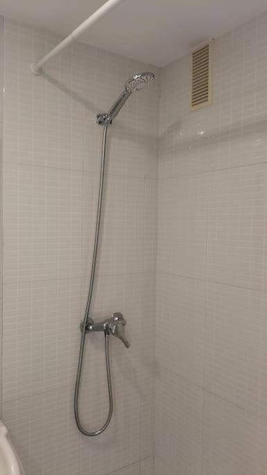 Estudio 52 Malaga Centrico Parking Gratuito Apartment Екстериор снимка